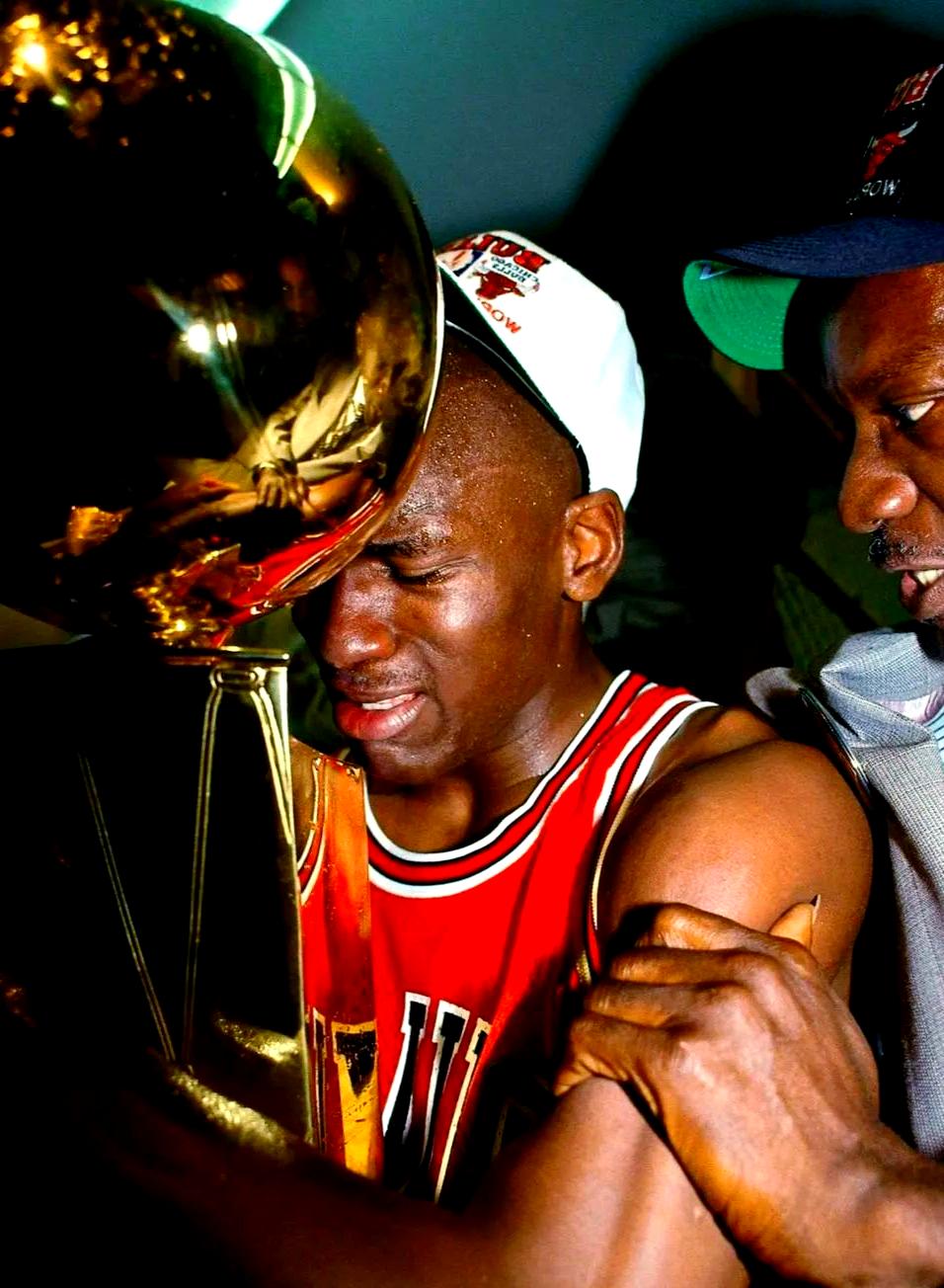 公牛队年轻球员表现抢眼,取得关键胜利